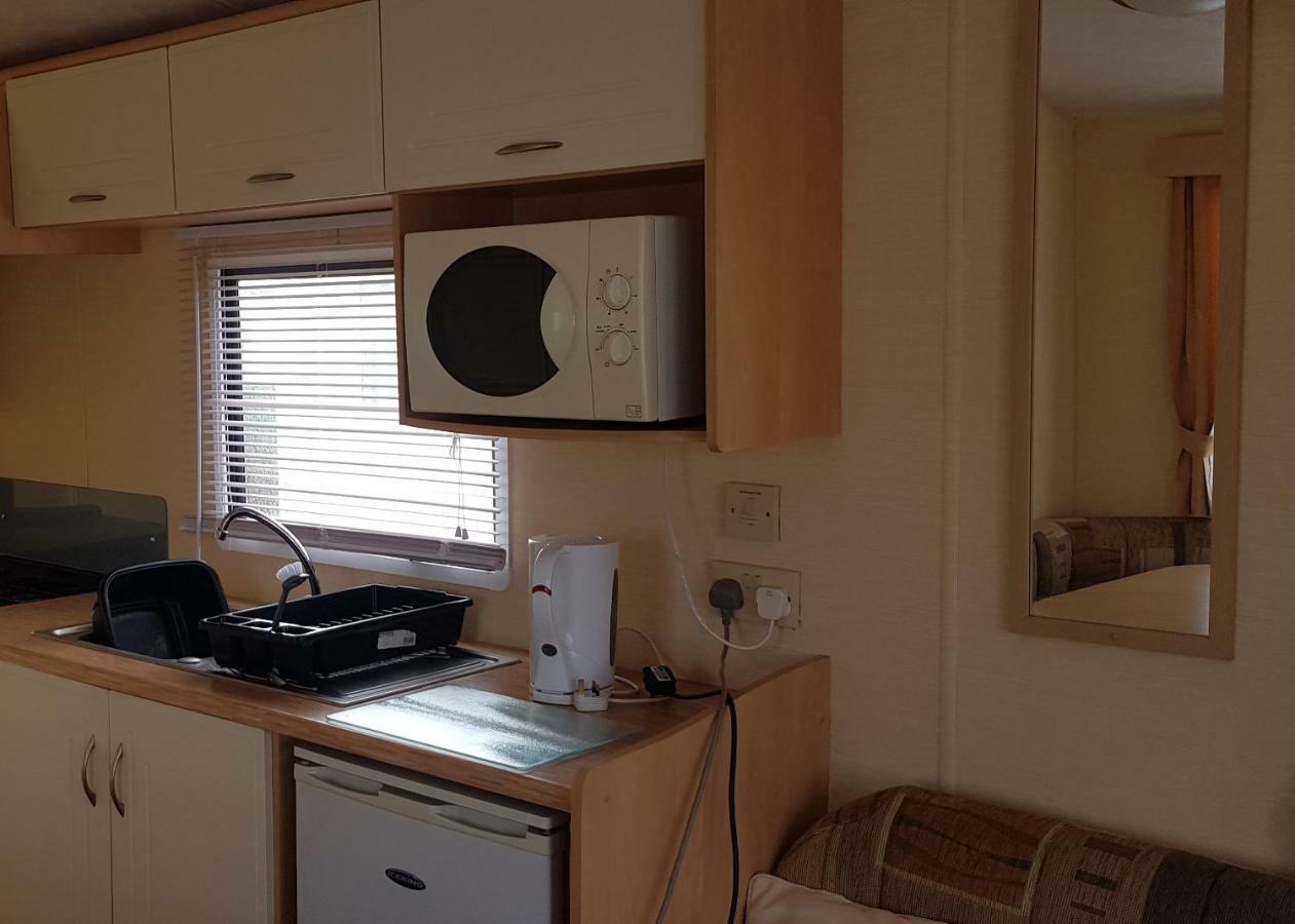 4 Berth With Private Garden - 58 Brightholme Brean! Campsite Brean